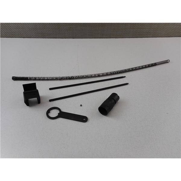 ASSORTED GUN PARTS ETC