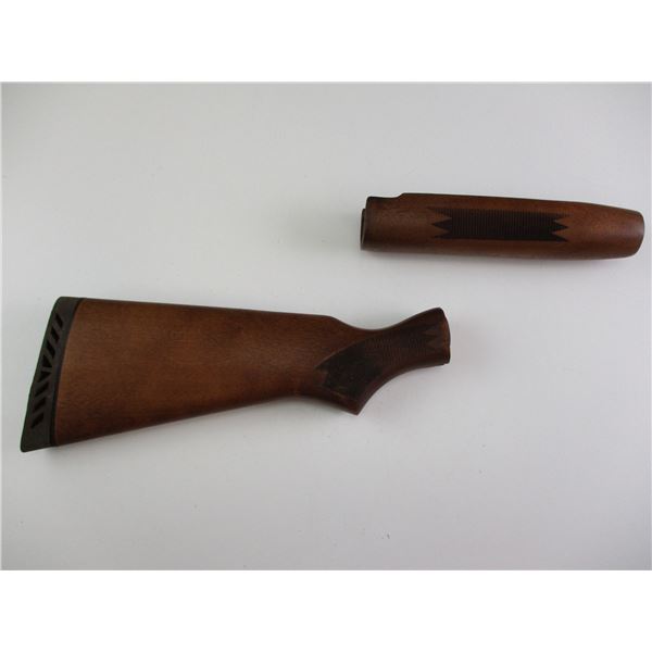 MOSSBERG 500 STOCK SET