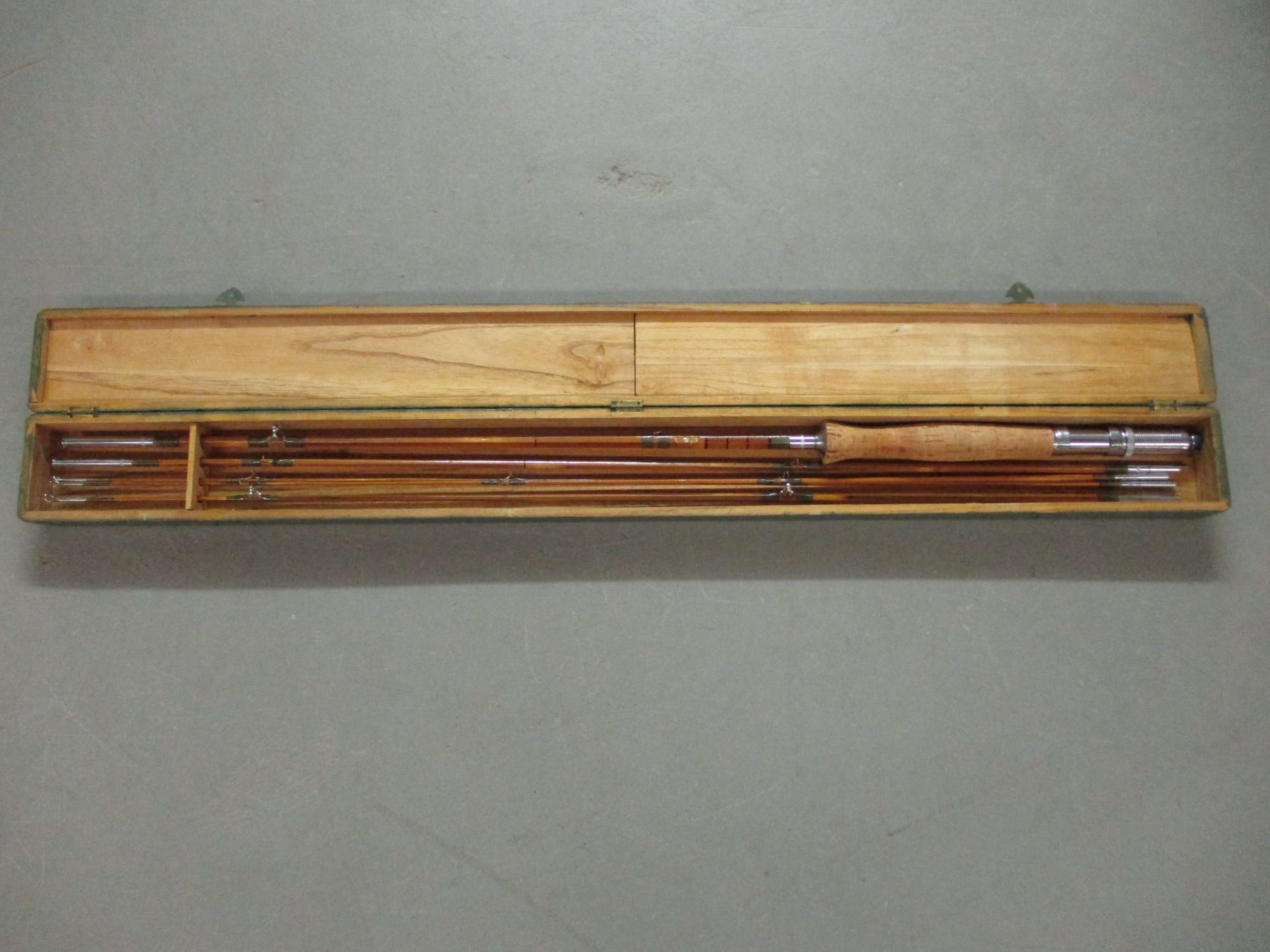 SURE STRIKE FLY FISHING ROD