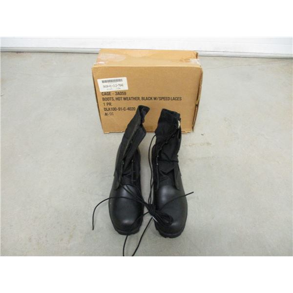 ALL BLACK MILITARY TYPE BOOTS
