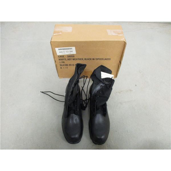 ALL BLACK MILITARY TYPE BOOTS