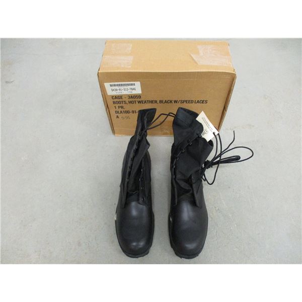 ALL BLACK MILITARY TYPE BOOTS