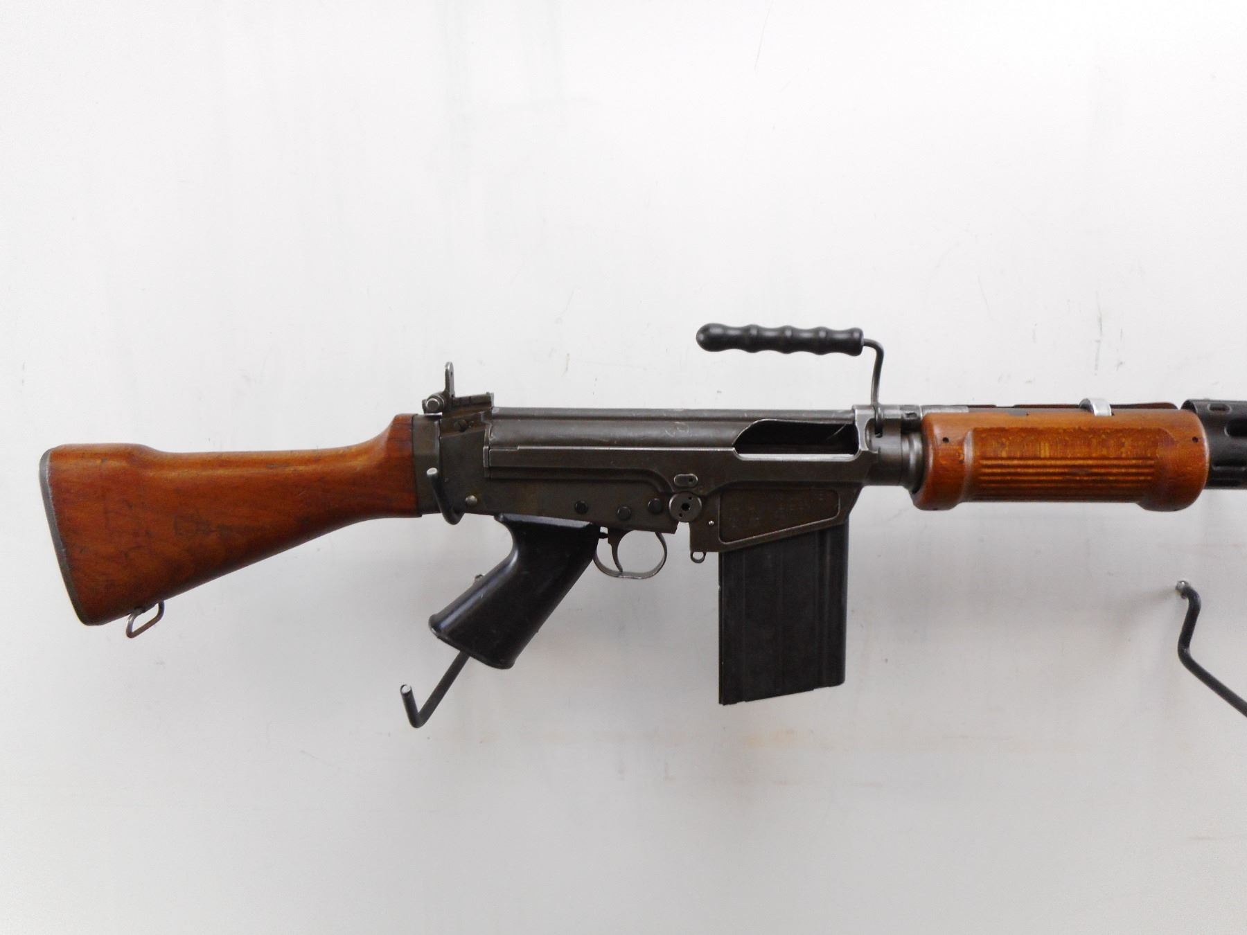 ISRAELI , MODEL: FN FAL , CALIBER: 7.62N