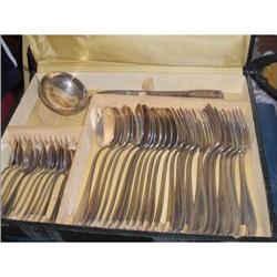 Menagere of Cutlery #1862010