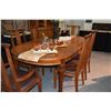 Image 1 : DINING TABLE W/1 LEAF, 2 ARM CHAIRS & 5 SIDE CHAIRS (8 PCS)