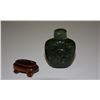 Image 1 : GREEN NEPHRITE SNUFF BOTTLE W/STAND