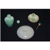 Image 2 : JADE SNUFF BOTTLES & JADE SAUCER (3 PCS)