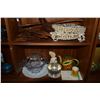 Image 1 : MIXED LOT: HANGING SHELL PLANT HOLDER, PLATES, WOODEN LEAVES, PINEAPPLE TEA POT, ETC.