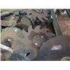 Image 8 : Contents of Pallet: Yetter Row Cleaner