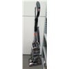 Image 1 : Shark Powered Lift-Away Vacuum