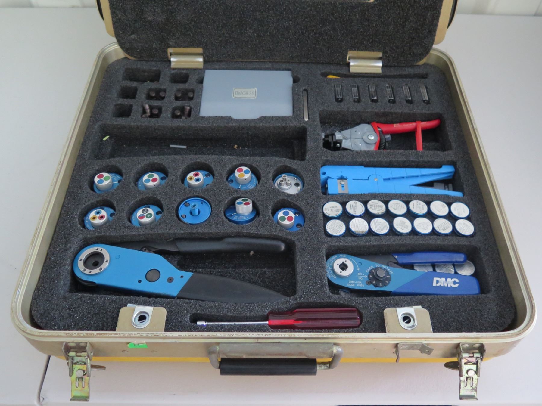 Daniel Kit Pin Daniels DMC664A Avionics Repair Tool Kit