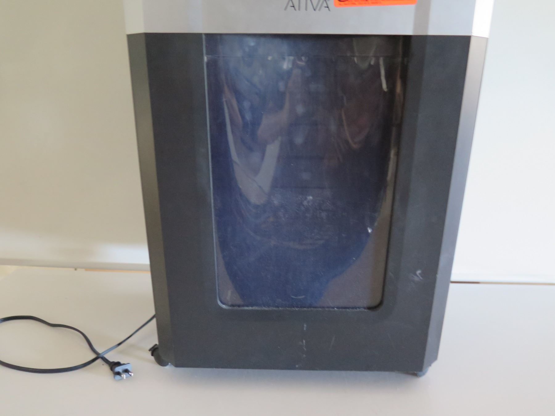 Ativa 20 Sheet Paper Shredder on Wheels Model A20CC18