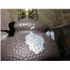 Image 8 : Ceramic Textured Table Lamp w/ Tan Shade