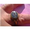 Image 1 : Roman gold ring with onyx inset stone #1859818