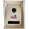 Image 3 : Petzi Treat Cam