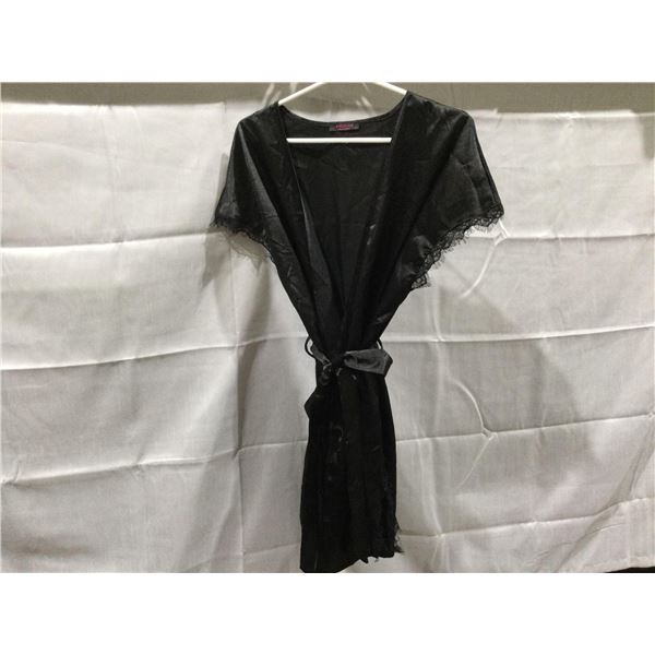 AvidLoveÂ Robe (L)