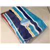 Image 1 : Superior Beach Towel (34in x 64in)