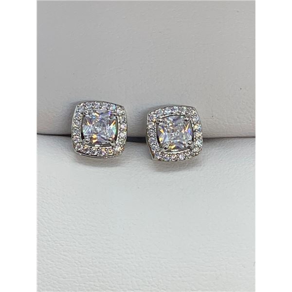 Ladies Solitaire Stud Square style multi stone earrings