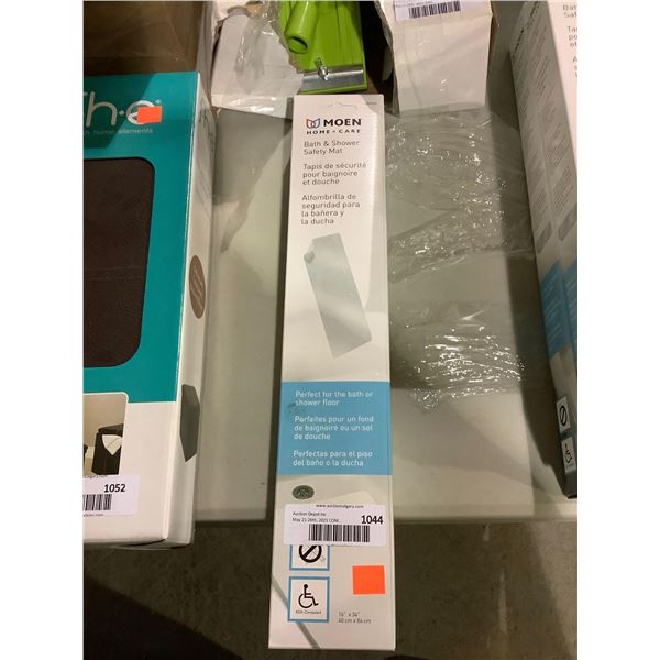 Moen Bath and Shower Safety Mat (16in x 34in)