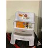 Image 1 : Jolly Jumper and Dream Baby Step Stool Lot of 2