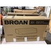 Image 4 : Broan 30in Range Hood (Side Damage)
