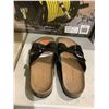 Image 2 : Skechers Luxe Foam Womens Size 11 Sandals
