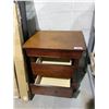 Image 2 : Wooden 2-Drawer Nightstand (16in L x 22in W x 24in H)