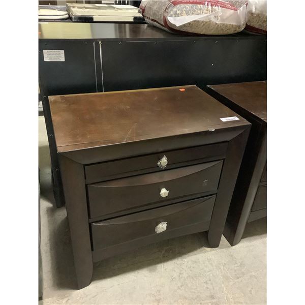 Wooden Nightstand (16 1/2in x 25 1/2in x 25 1/2in H)