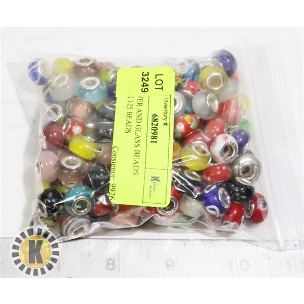 925 SILVER AND GLASS BEADS APPROX. 125 BEADS