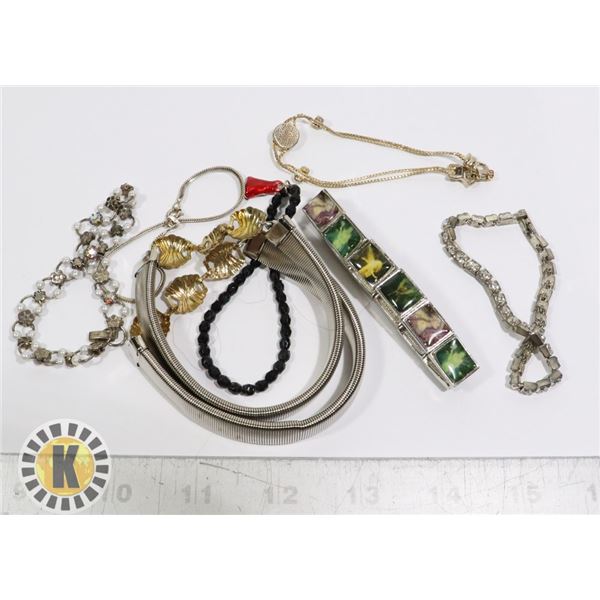 LOT OF FASHION BRACELETS