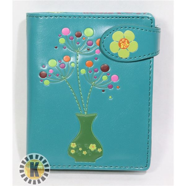 NEW SHAG WEAR WOMENS WALLET