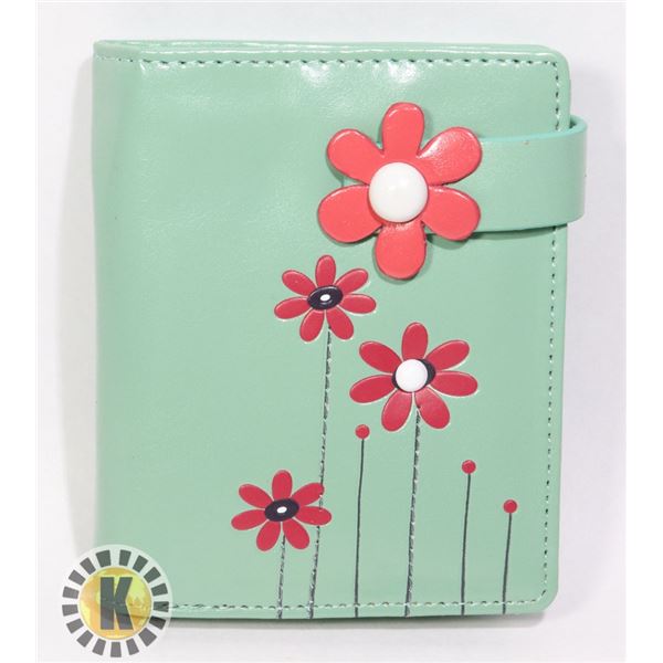 NEW SHAG WEAR WOMENS WALLET