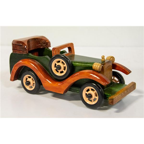 HAND CARVED WOOD CAR