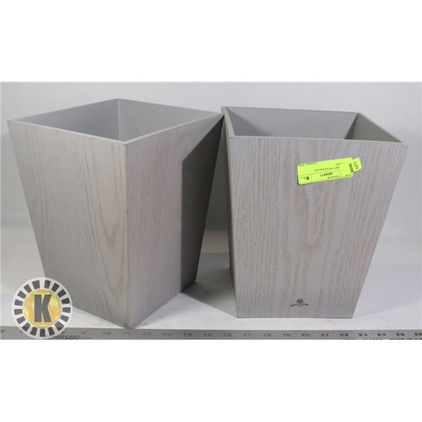 2 NEW GREY WOODGRAIN PLANTERS