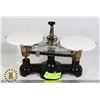 Image 1 : 1 VINTAGE CENCO BALANCE SCALE