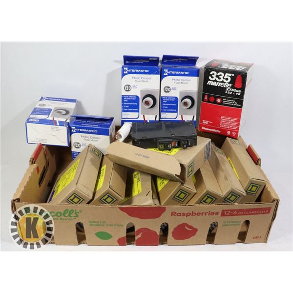 FLAT LOT OF ELECTRICIANS ITEMS