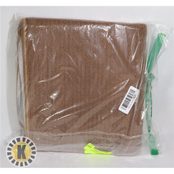 BATH SHOWER RUG BROWN