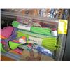 Image 2 : BIN OF ASST. POLISHING & DRYING CLOTHS, SHAMMIES, ETC.