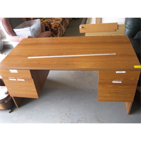 DOUBLE PEDESTAL OFFICE DESK