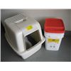 Image 1 : SMALL CAT KENNEL WITH FOOD BOWLS, ETC.