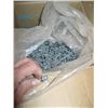 Image 2 : BOX OF SCREWS, 8X2 1/2"