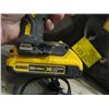 Image 2 : DEWALT 20V LITHIUM ION DRILL & IMPACT GUN WITH CHARGER