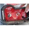 Image 2 : STINGER LIGHT AC ELECTRIC FENCER