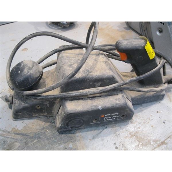 BLACK & DECKER POWER PLANER