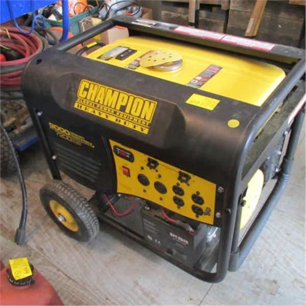 CHAMPION 9000WATT GENERATOR