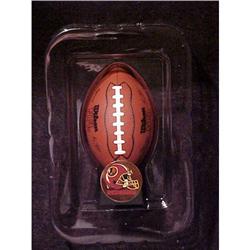 Hallmark Ornament, Washinton Redskins #1858007