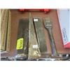 Image 1 : 4 Heavy Duty Metal Wedges - Average is 9"