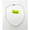 Image 1 : Hand Knotted 18" Freshwater Pearl Necklace