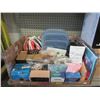 Image 1 : Box of Assorted General Merchandise