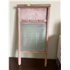 Image 1 : vintage washboard
